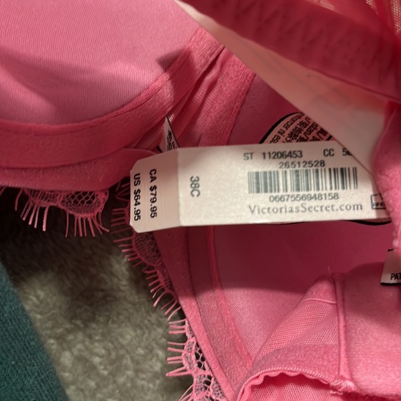 Victoria’s Secret Bra New - Picture 3 of 3